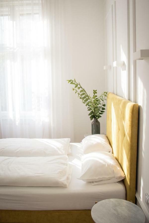 Deak20 Residence Szeged Ngoại thất bức ảnh